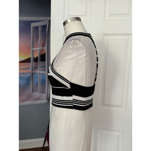Honey Punch black and white striped  racerback crop top SMALL - Picture 4 of 4